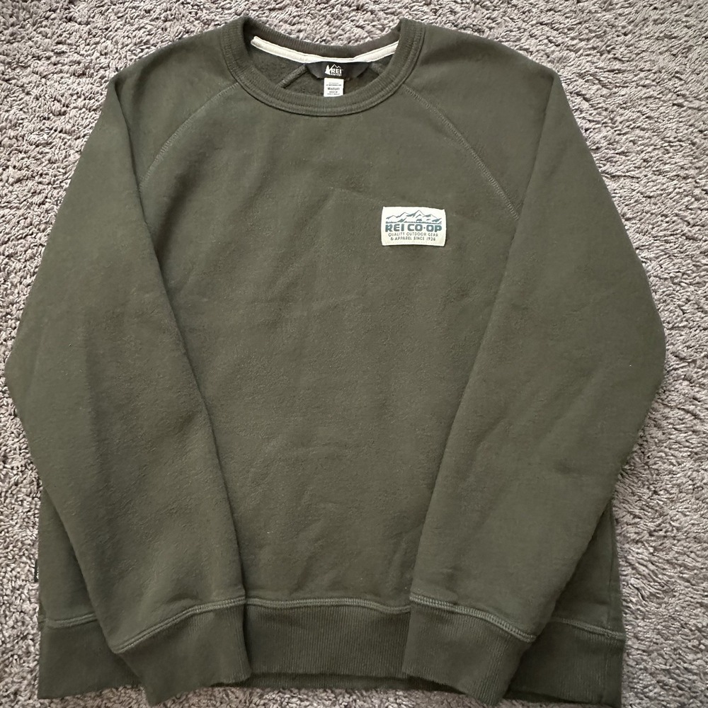 REI Co-Op Men's Logo Patch‎ Crewneck Sweatshirt Medium Pullover Green Hike Camp